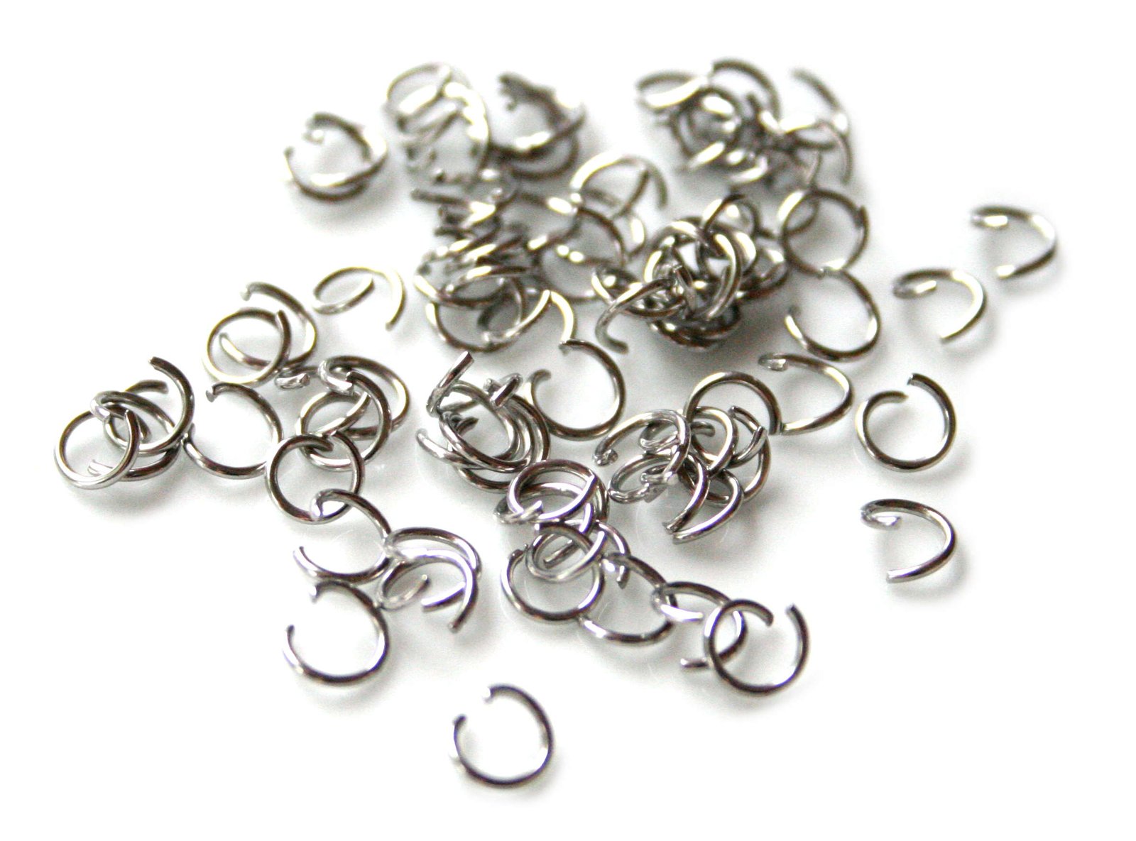 4mm x 0.6mm Jumpring in stainless steel, 50 pcs