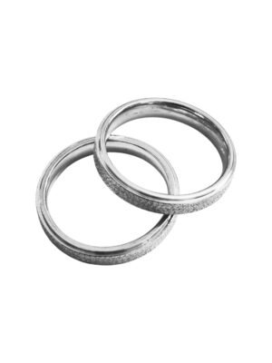 Brushed edges stainless steel ring