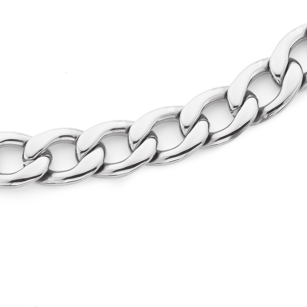 Curb chain in stainless steel